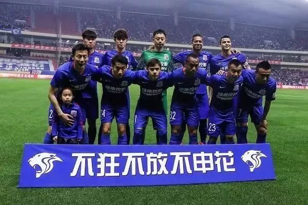 曼联问题重重：阿莫林的直白分析