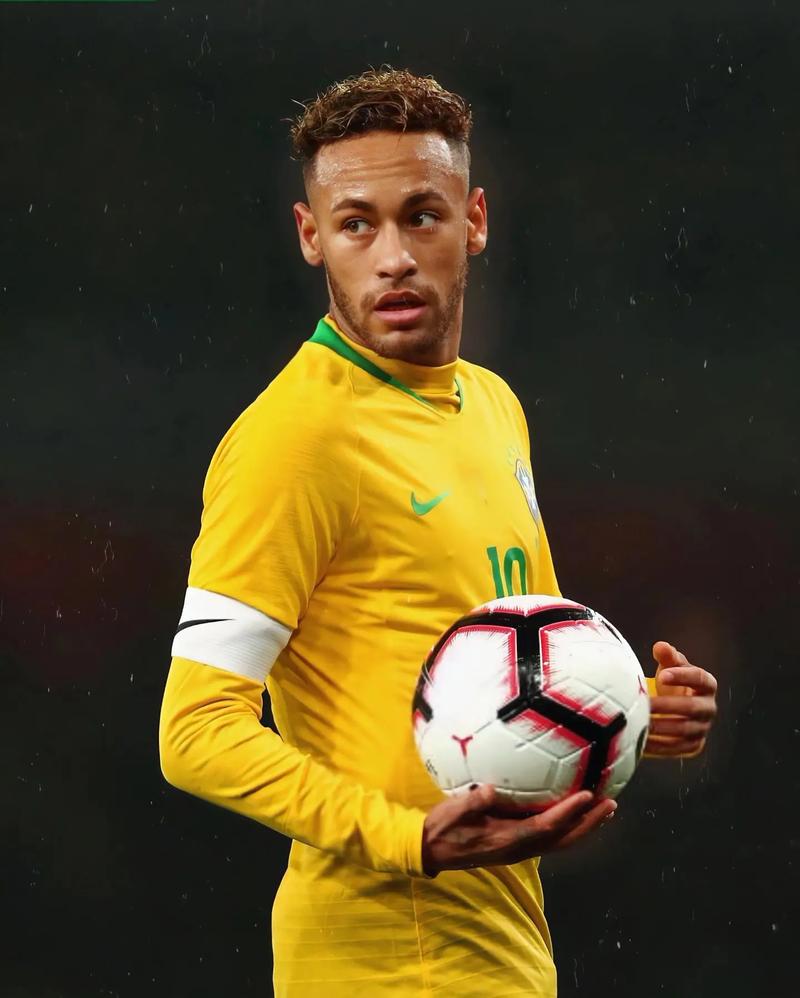 世界杯8强潜在4组强强对阵：阿根廷vs葡萄牙、巴西vs英格兰等